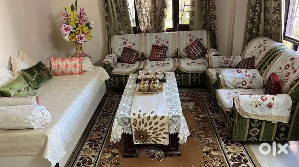 5 seated sofa and deewan with storage box in good condition for sale
