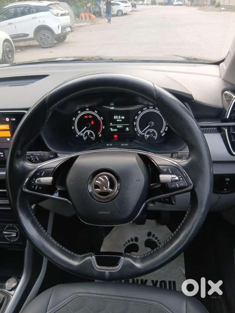 Skoda Kushaq 1.0 Tsi Ambition, 2022, Petrol