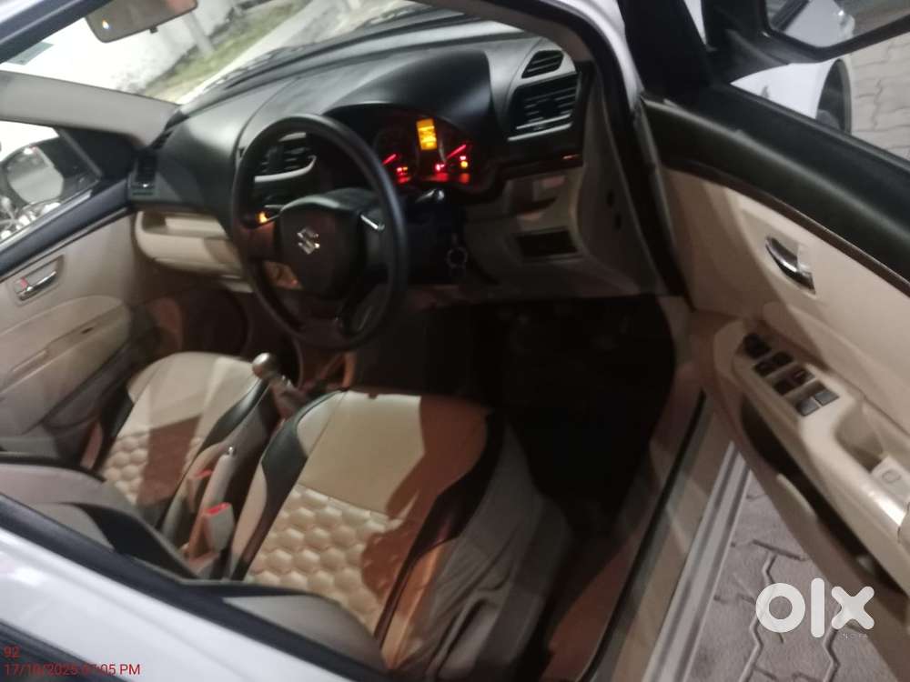 Maruti Suzuki Dzire 1.2 Vxi, 2016, Petrol