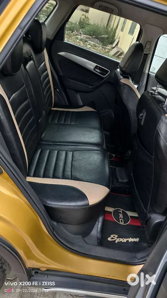 Maruti Suzuki Brezza Zdi+ 2017 Dual Tone