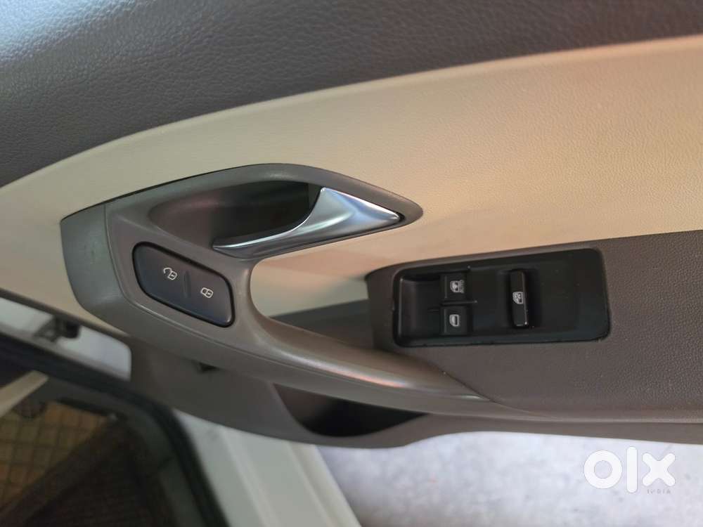 Volkswagen Vento 2013 Petrol