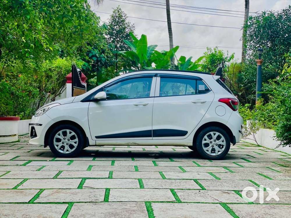 Hyundai Grand I10 1.2 Kappa Sportz Option, 2016, Petrol