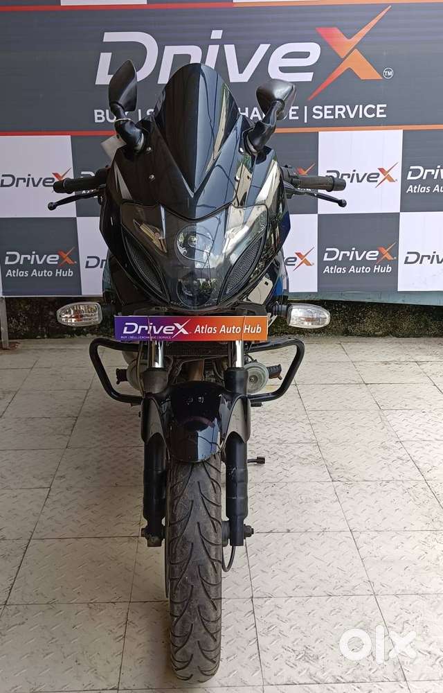 pulsar 220 2018