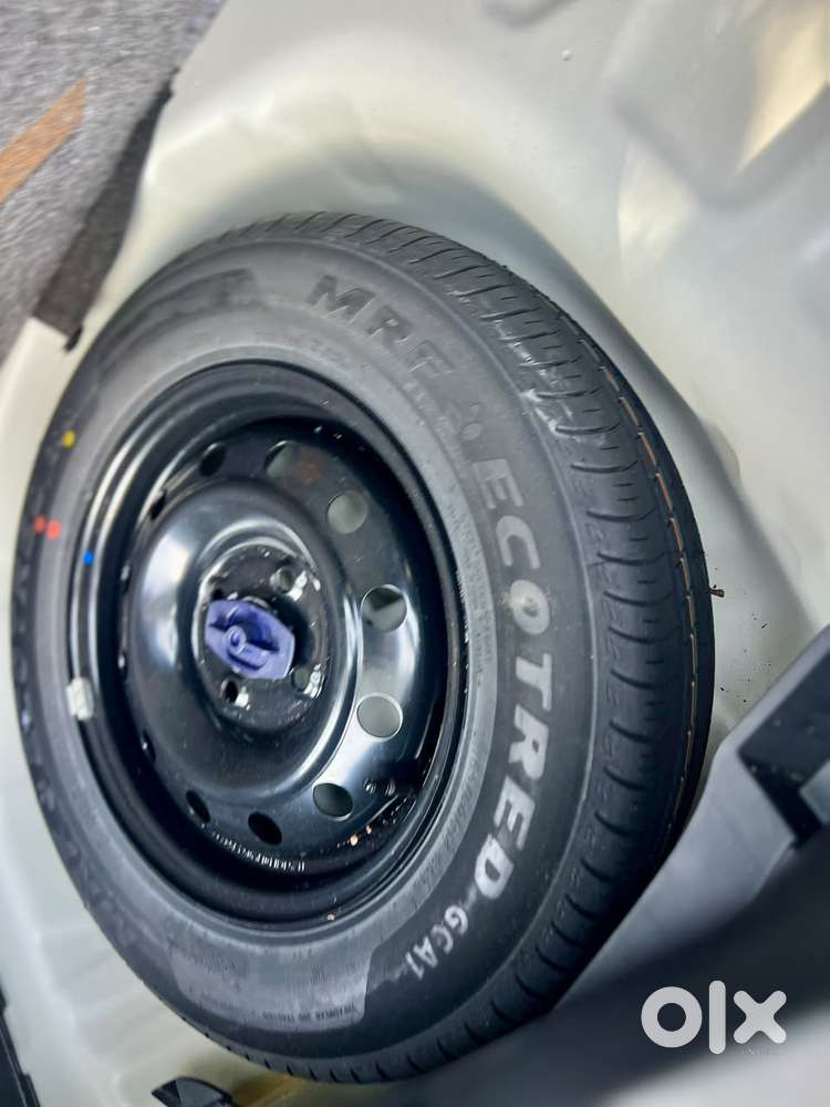 Maruti Suzuki Swift Vxi Ags, 2025, Petrol
