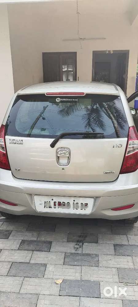 Hyundai I10 2011 Petrol 64112 Km Driven