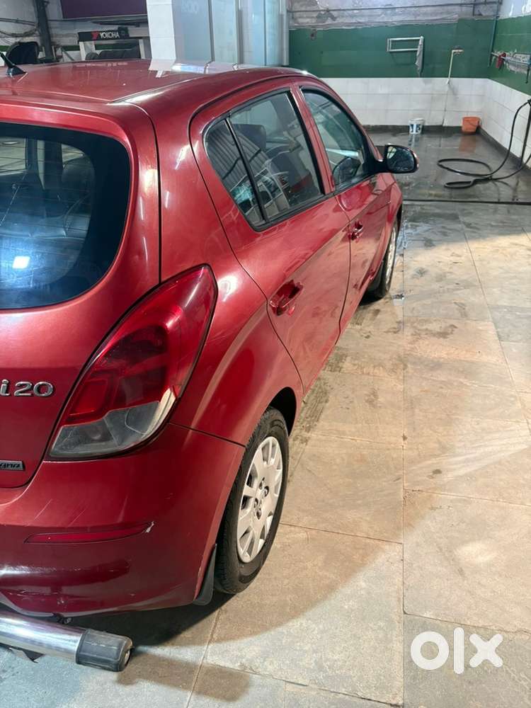 Hyundai Car Manual 2012