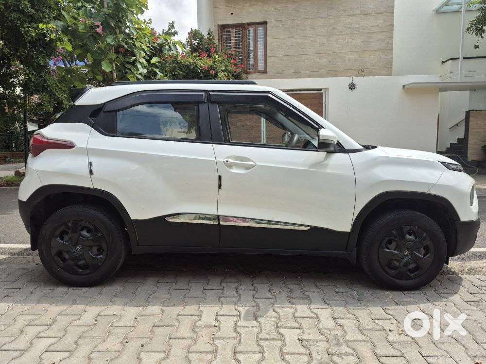 Tata Punch Pure, 2022, Petrol