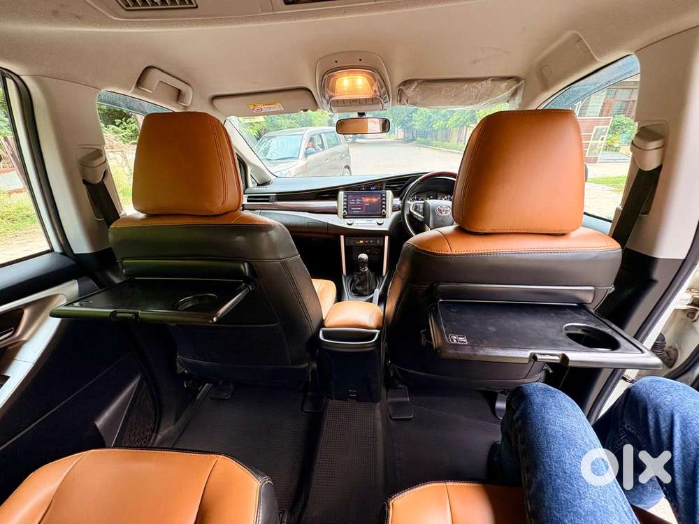 Toyota Innova Crysta 2.4 V 7 Str, 2022, Diesel