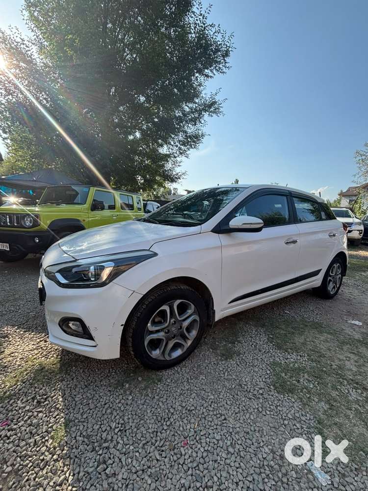 Hyundai I20 Petrol Asta Option, 2018, Petrol