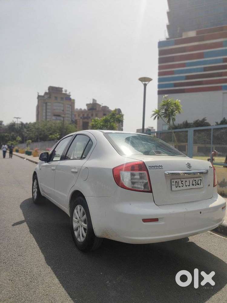 Maruti Suzuki Sx4 Zxi (opt), 2013, Petrol