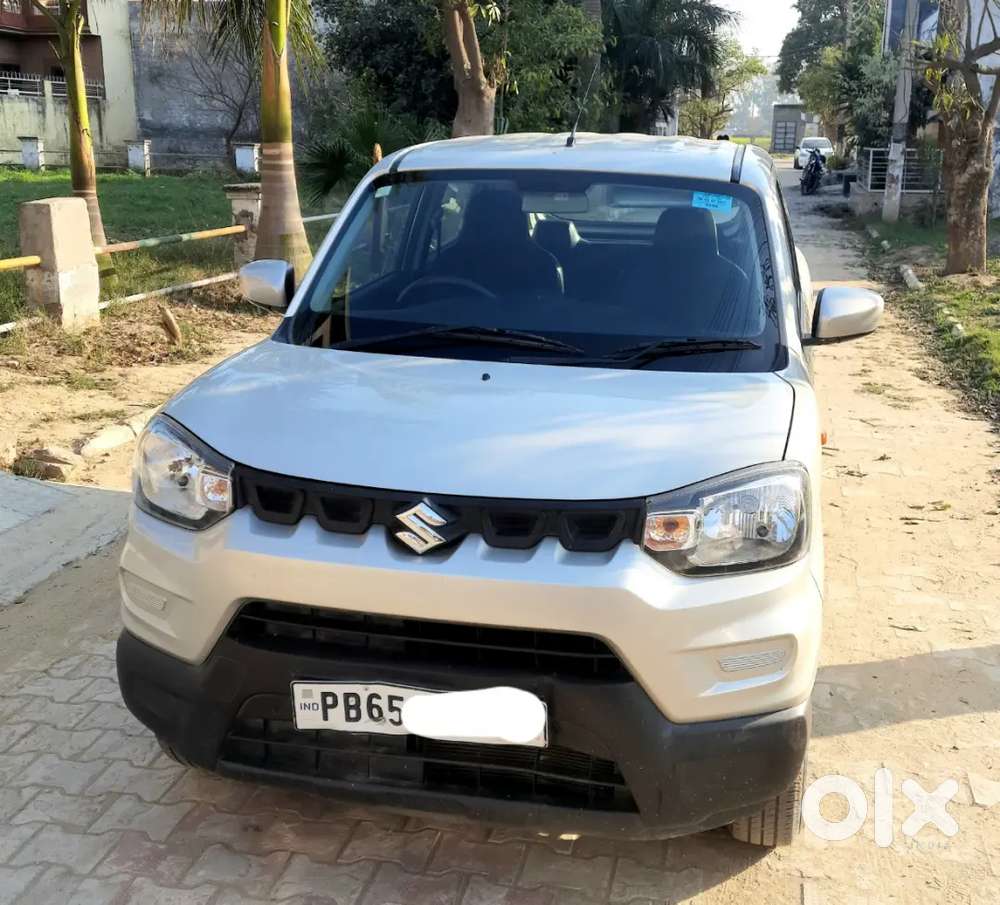 Automatic Maruti Suzuki S-presso.
Sale/exchange.