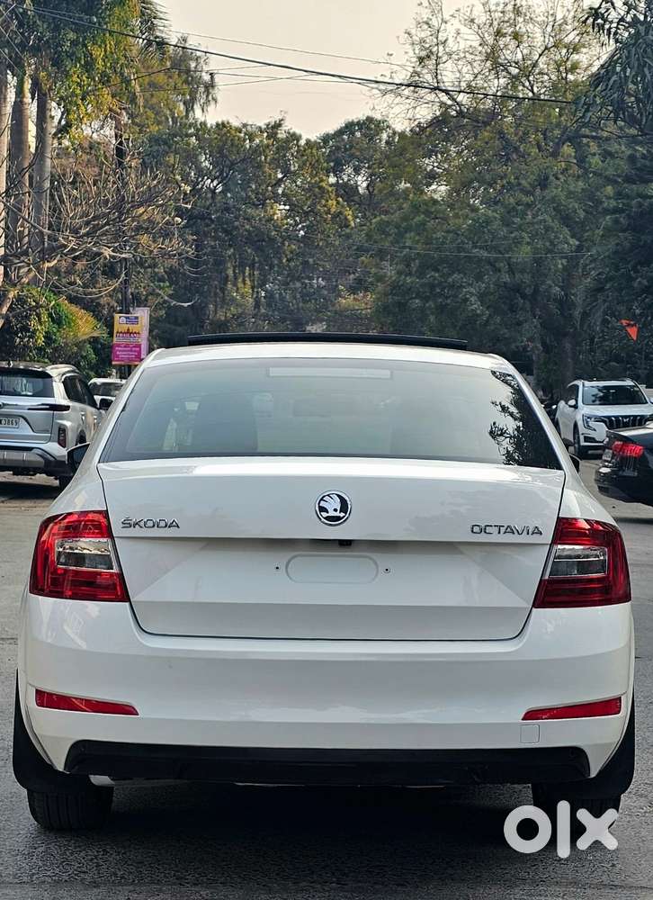 Skoda Octavia 2.0 Elegance Tdi Cr At, 2016, Petrol