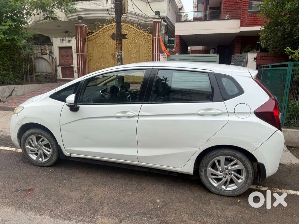 Honda Jazz 2016 Petrol 65000 Km Driven