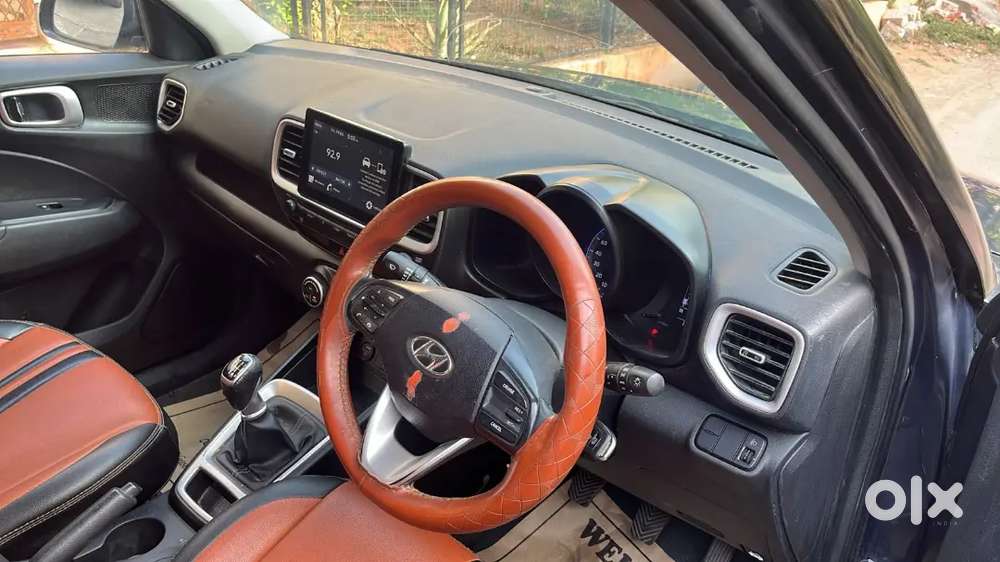 Hyundai Venue Crdi Manual 2021