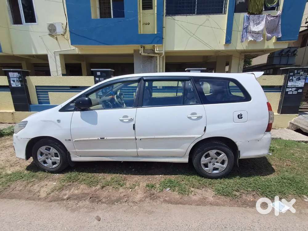 Toyota Innova Diesel 2008 Manual 4.8 Lakhs Km