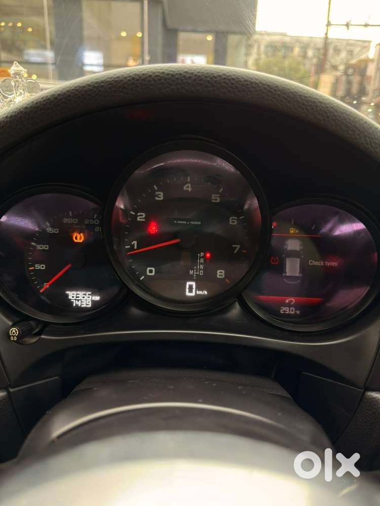 Porsche Macan 2.0 Petrol, 2018, Petrol