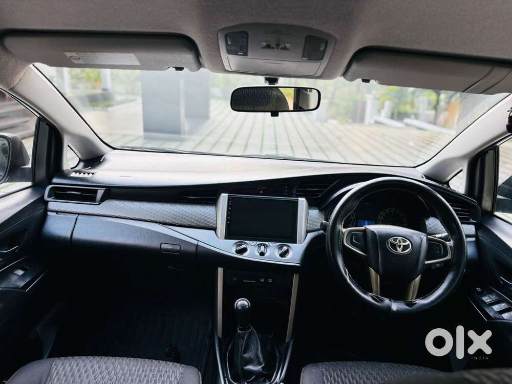 Toyota Innova Crysta 2.7 Gx Mt, 2017, Diesel