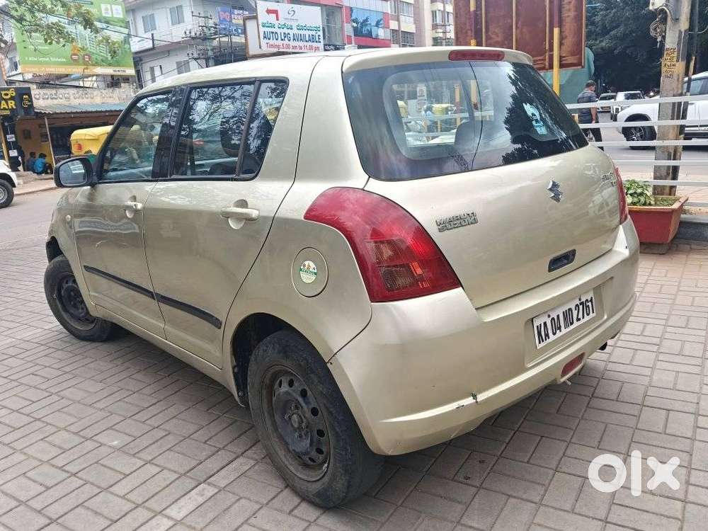 Maruti Suzuki Swift 1.3 Vxi, 2006, Petrol