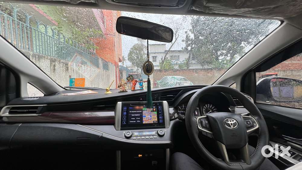 Toyota Innova Crysta Diesel Well Maintained