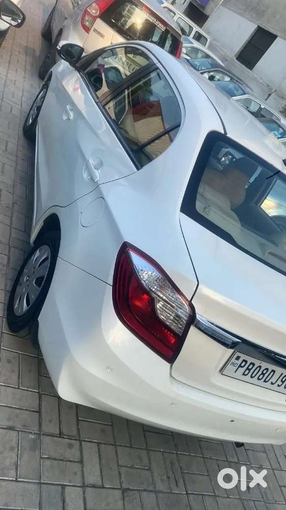 Honda Amaze 2016 Petrol Well Maintained