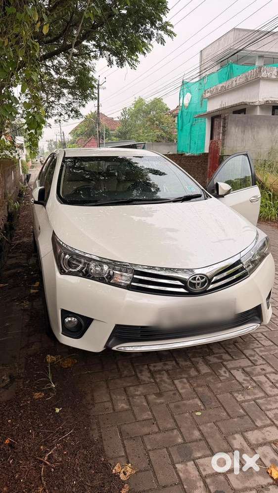 Toyota Corolla Petrol 2016