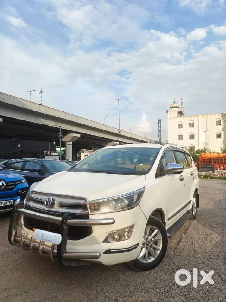 Toyota Innova Crysta 2017 Diesel Manual