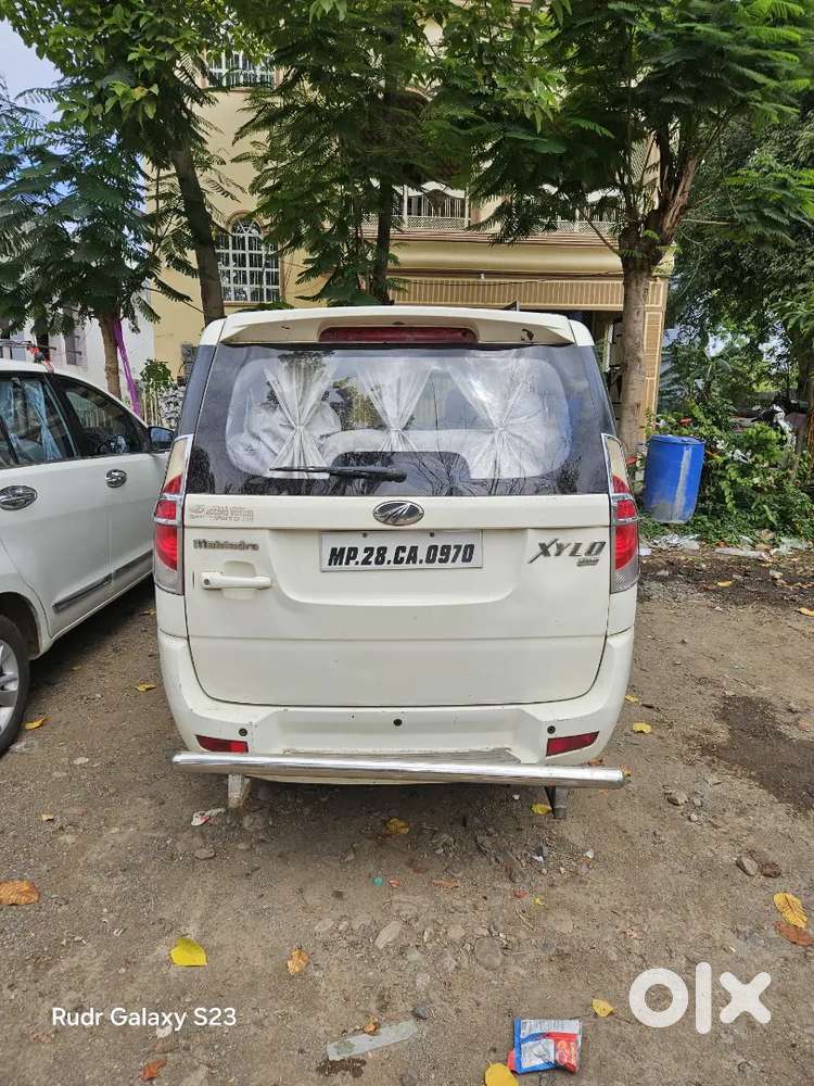 Mahindra Xylo 2014