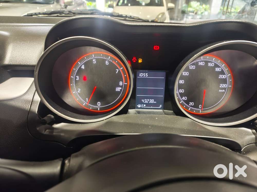 Maruti Suzuki Swift Vxi Deca, 2023, Petrol