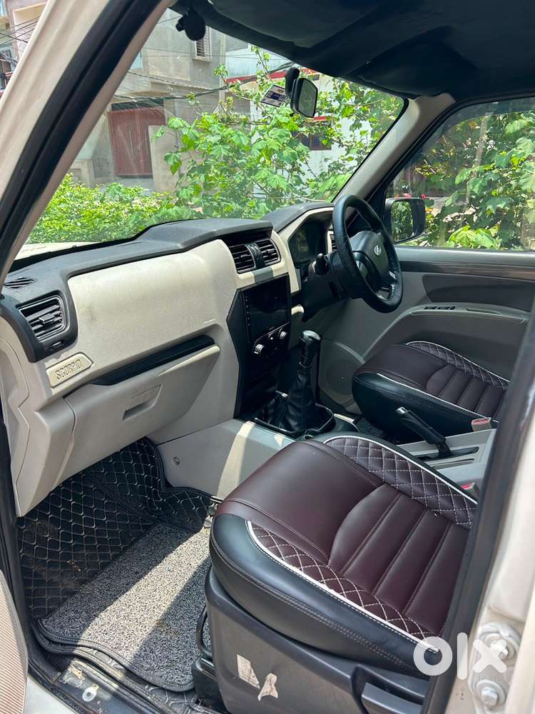 Mahindra Scorpio Diesel 2015