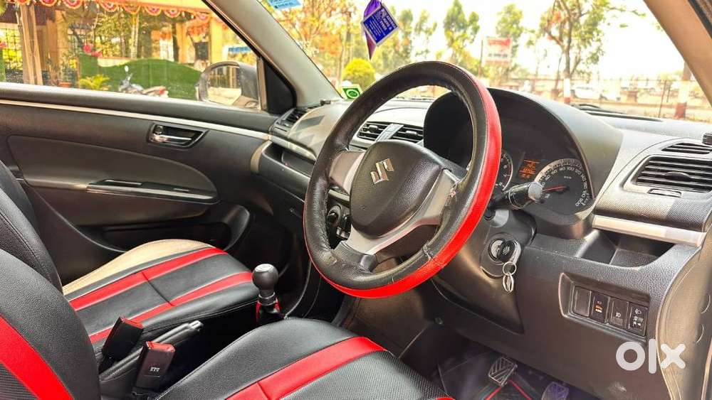 Maruti Suzuki Swift 1.2 Vxi Glory Edition, 2015, Petrol