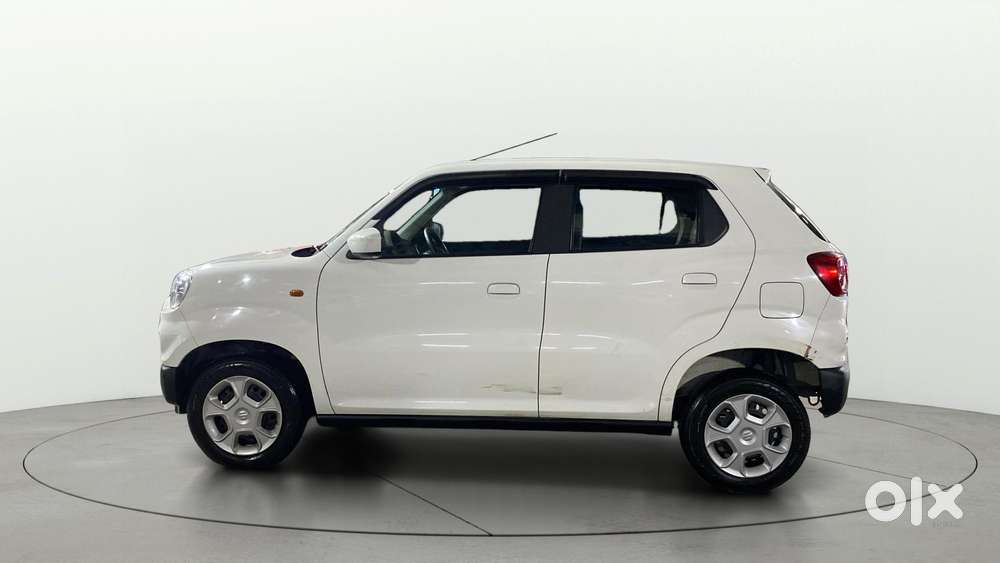 Maruti Suzuki S-presso Vxi Plus, 2023, Petrol