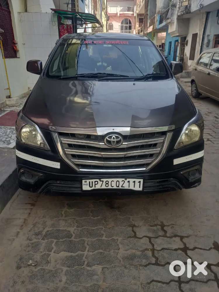 Toyota Innova 2012 Diesel 165000 Km Driven