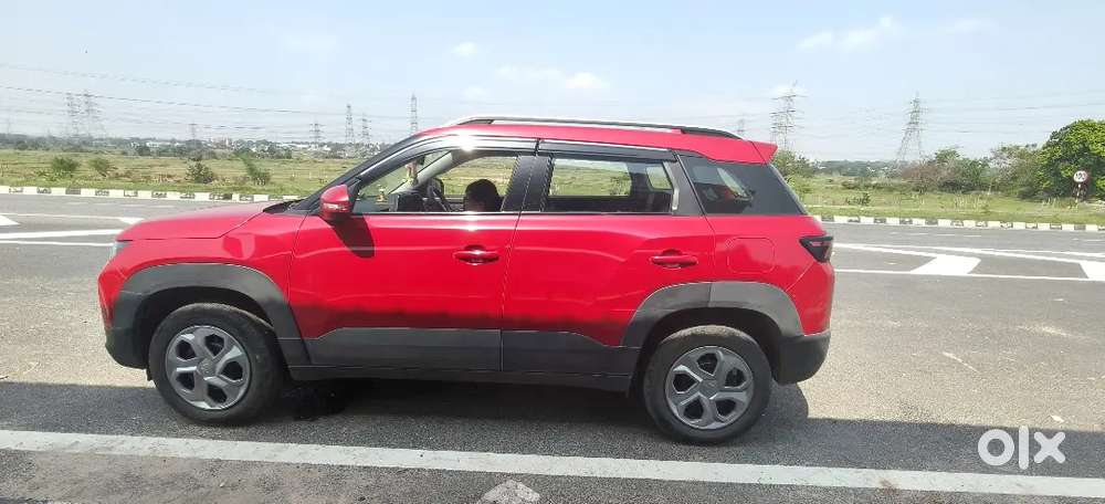 Maruti Suzuki Brezza Petrol Well Maintained