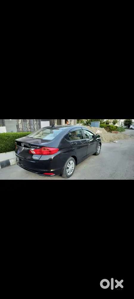 Golden Brown Idtec 1st Owner Singal Hand Driven Ch No Tyres75%