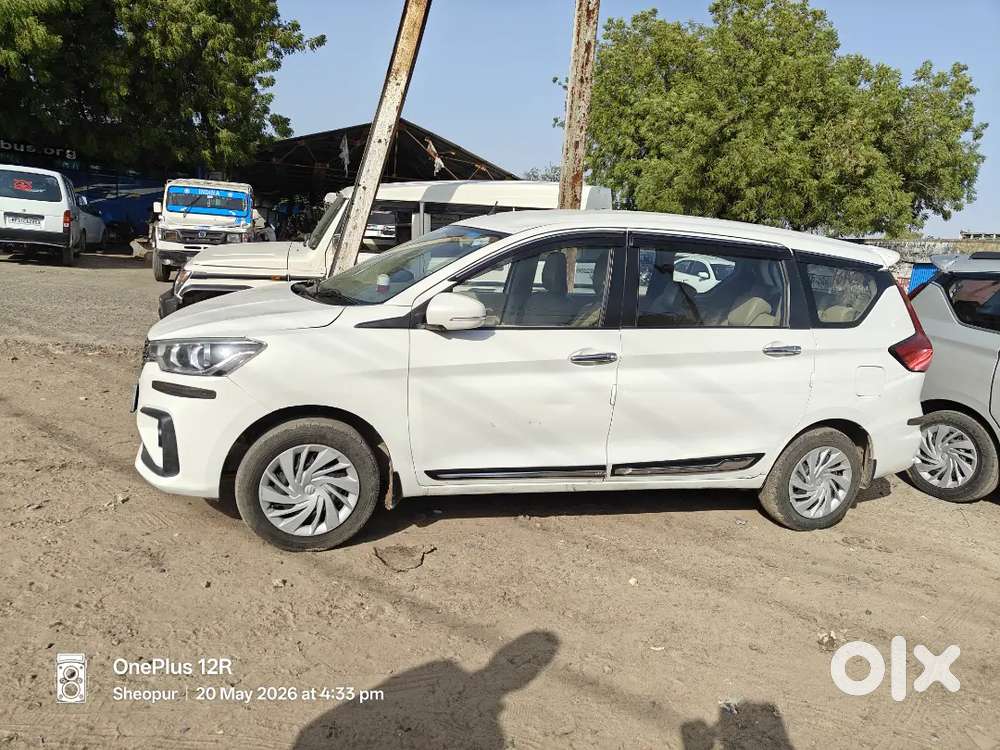 Maruti Suzuki Ertiga 2024 Cng & Hybrids Well Maintained