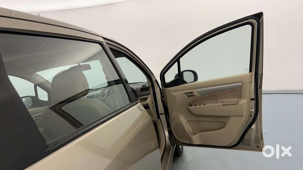 Maruti Suzuki Ertiga 1.5 Zxi, 2015, Petrol