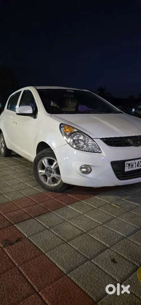 I 20 Model 2011 Good Condition Mh 14  Pasing