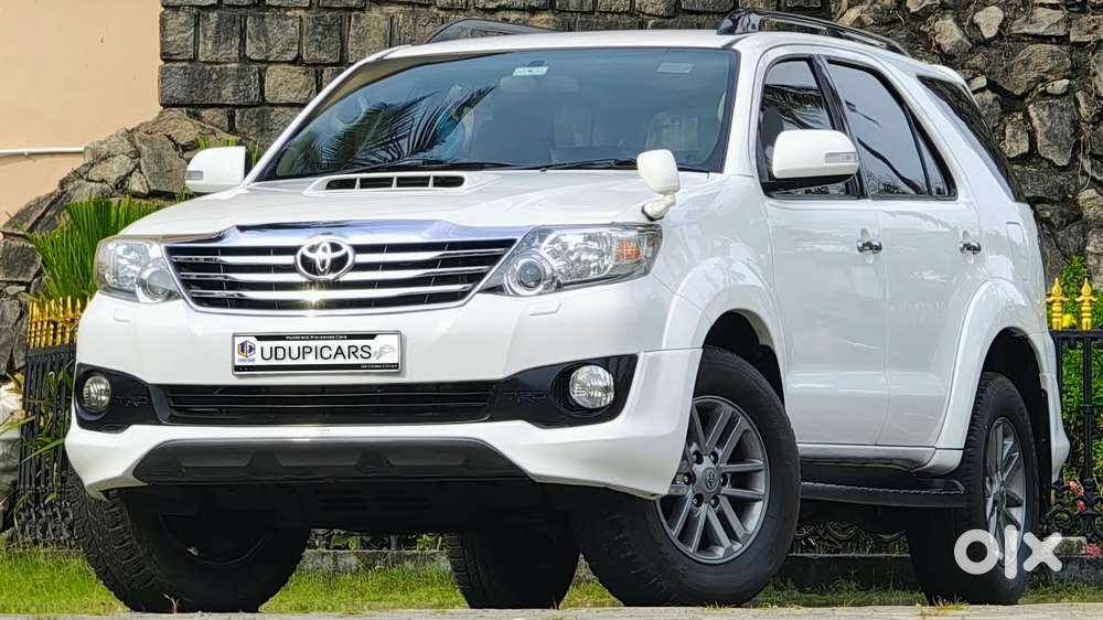 Toyota Fortuner 3.0 4x2 Automatic, 2012, Diesel