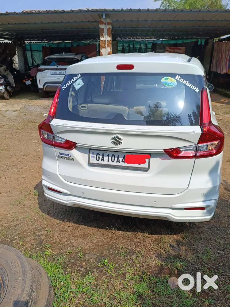 Eartiga Cng+petrol (vxi) Showroom Condition