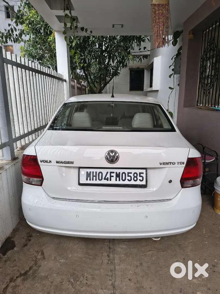 Volkswagen Vento 1.6 Highline Diesel | 2012 Manual