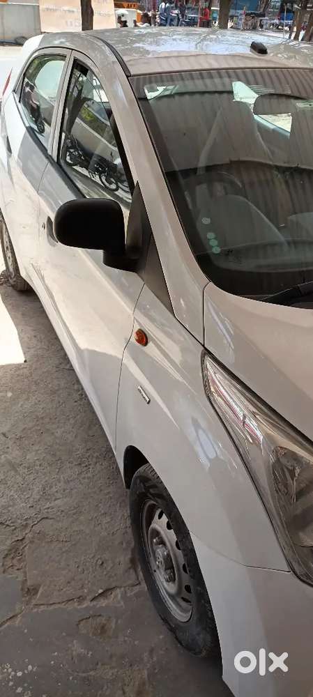 Hyundai Eon 2012 Lpg Well Maintained