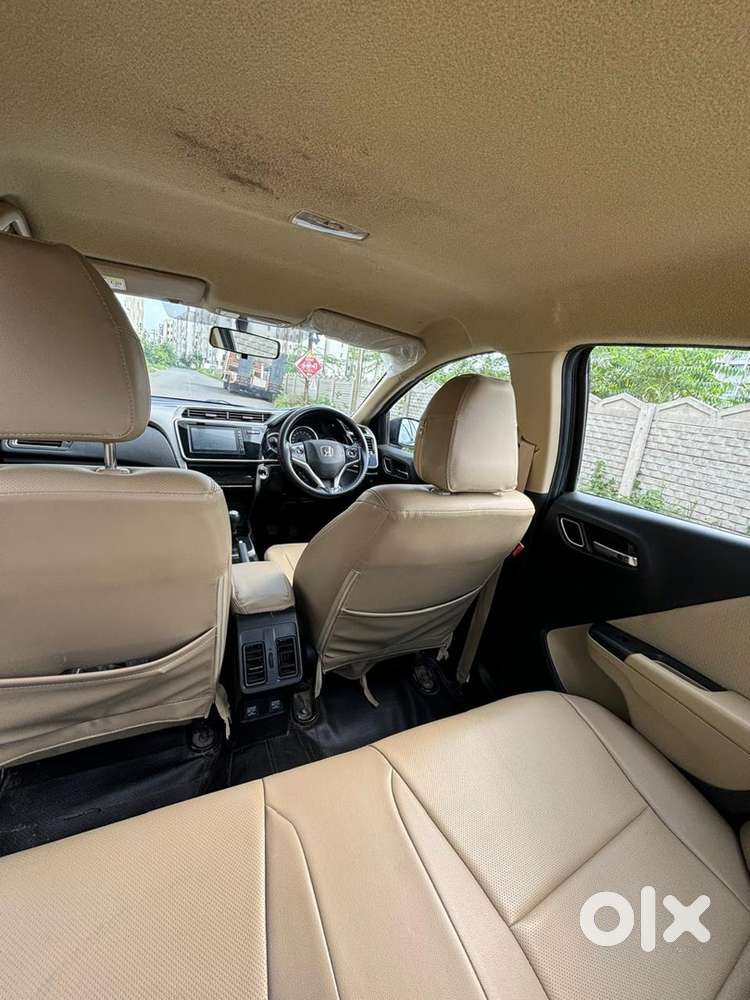 Honda City 2022 Cng & Hybrids 82000 Km Driven