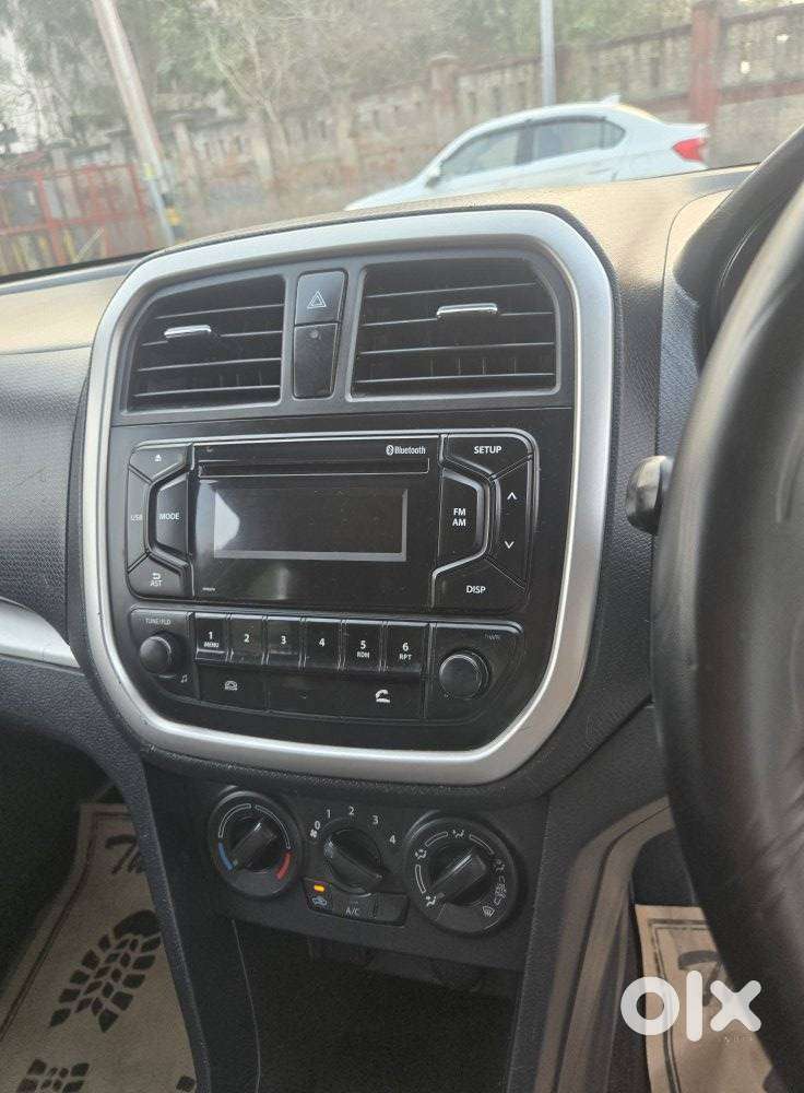 Maruti Suzuki Vitara Brezza Vdi, 2017, Diesel