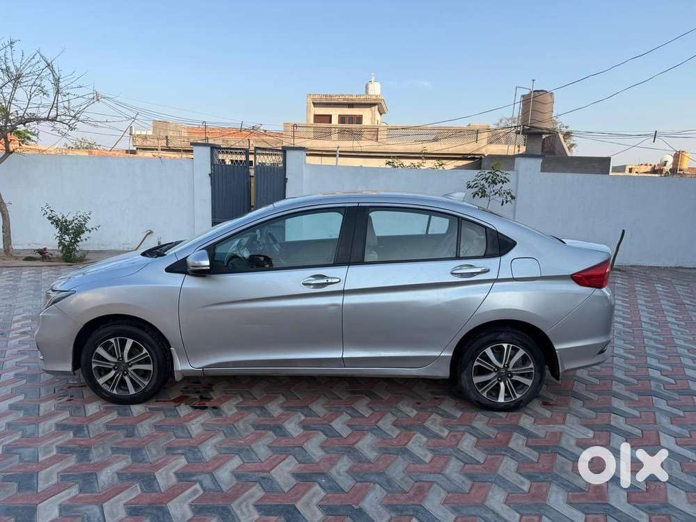 Honda City 2017 Diesel Good Condition 1st Owner Car Very Excelent Car