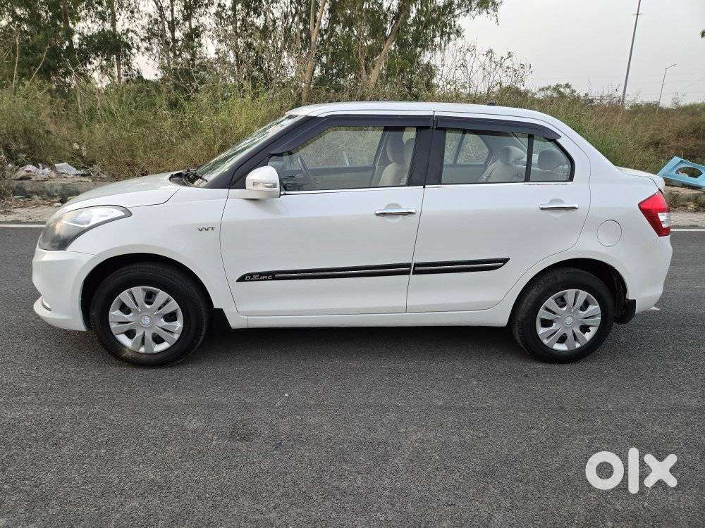 Maruti Suzuki Swift Dzire Vxi Optional, 2016, Petrol