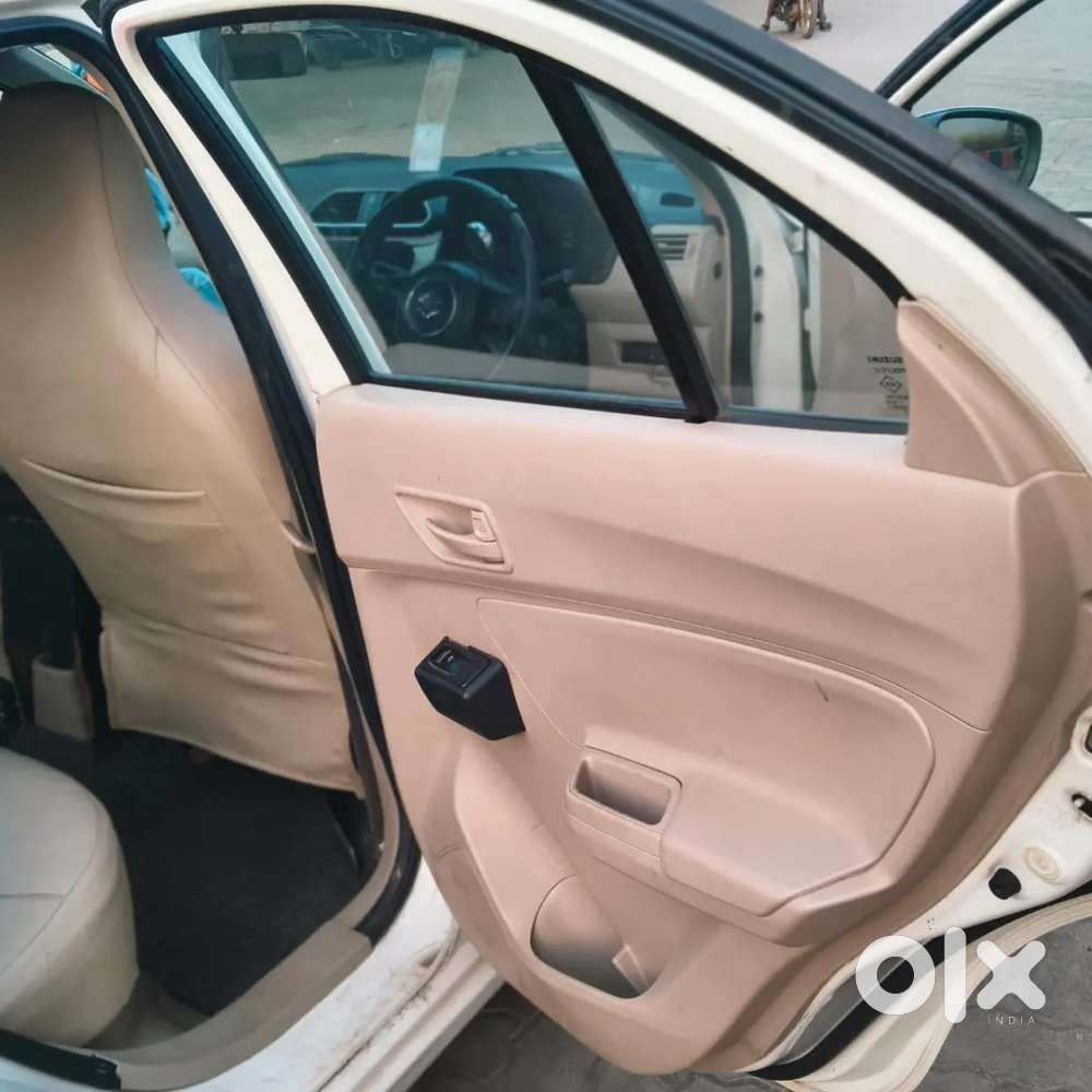 Maruti Suzuki Dzire 1.2 Lxi 2022 Model