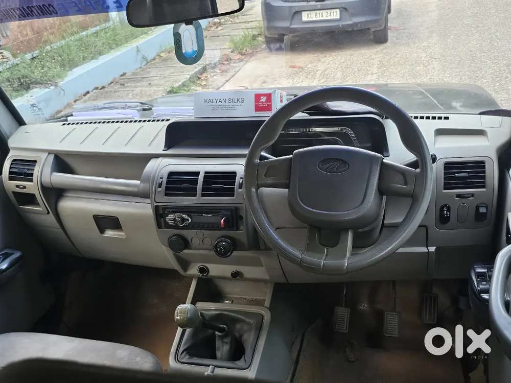 2012 Bolero Full Option