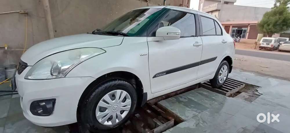 Maruti Swift Dezire 2014 Model Single Hand Driven Hr No.