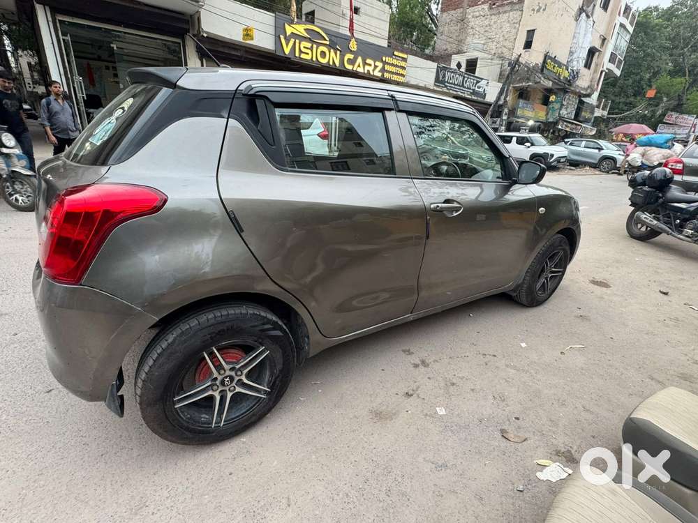 Maruti Suzuki Swift Lxi, 2018, Petrol