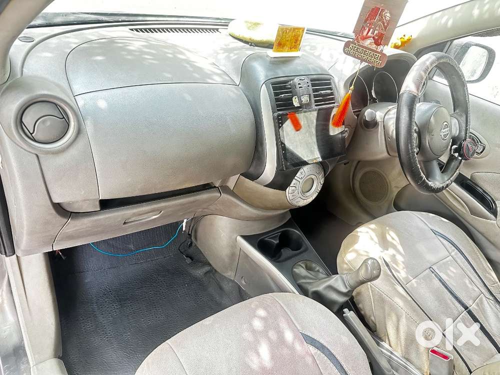 Nissan Sunny 2011 Petrol 130000 Km Driven